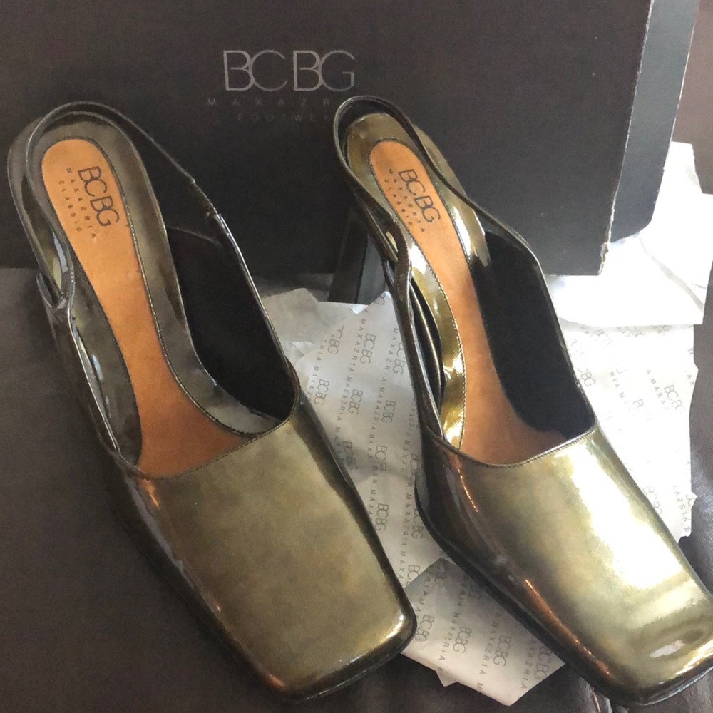 BCBG Maxazria - Picture 4 of 7